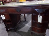 MAHOGANY KNEE HOLE DESK WITH GLASS COVER ON TOP WITH DAMAGE