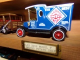 SET OF TEN MATCHBOX MODELS OF YESTERYEAR INCLUDING 1927 FORD MODEL A WOODY