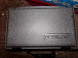 DREMEL MOTO TOOL MODEL 285 WITH ATTACHMENTS