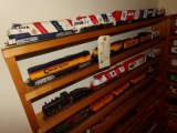 SET OF 47 TRAINS INCLUDING 31 TYCO HO SCALE 1776 SEABOARD HEROES OF REVOLUT