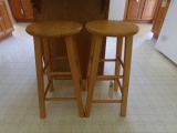 PAIR OF NATURAL FINISH BAR STOOLS