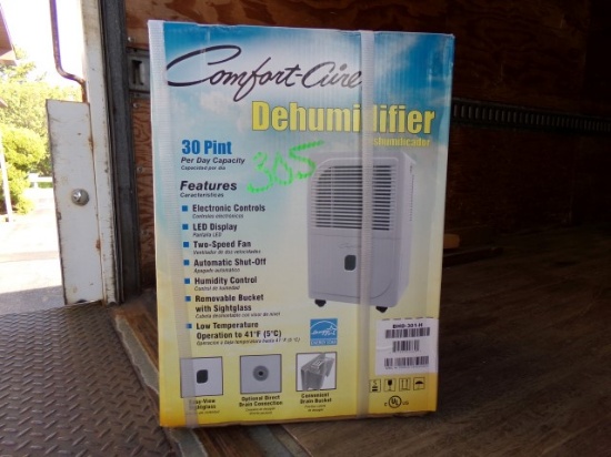 #305 COMFORT AIRE 30 PINT DEHUMIDIFIER NEW IN BOX