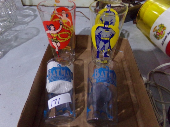 ACTION HERO GLASSES INCLUDING BATMAN AND WONDERWOMAN