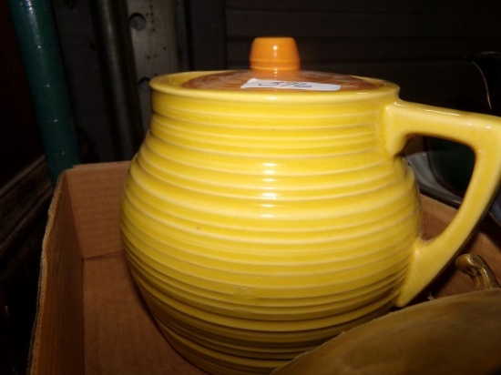 MCCOY COVERED BEAN POT