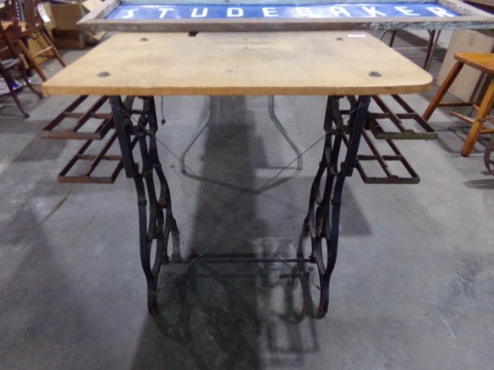 WROUGHT IRON SEWING TABLE STAND