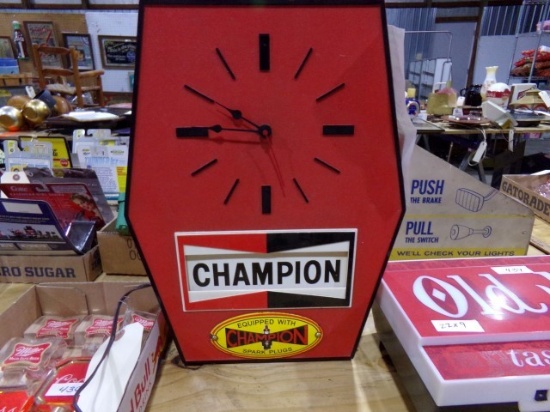 CHAMPION SPARK PLUG LIGHT CLOCK