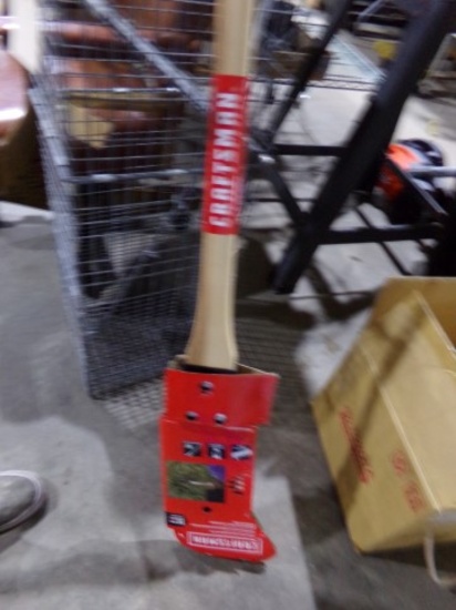 LIKE NEW CRAFTSMAN BUSH AXE