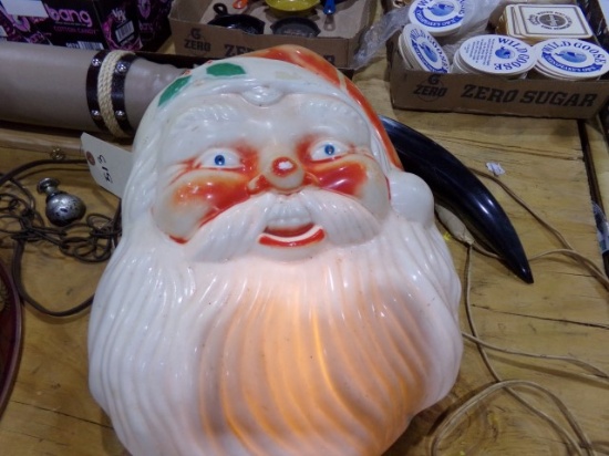 LIGHTED SANTA FACE