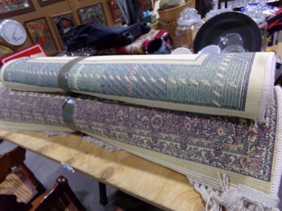 PAIR OF THROW RUGS