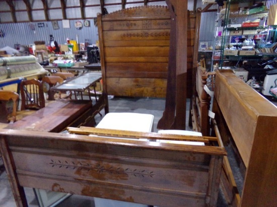 ANTIQUE OAK BED WITH CARVED HEADBOARD AND SINGLE BED HEADBOARD FOOTBALL AND