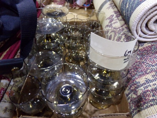 BOX OF STEMWARE APPROXIMATELY 24 PIECES
