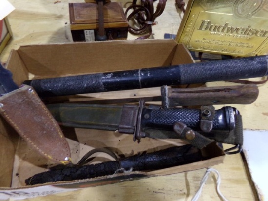 BOX WITH THROW KNIVES NUM CHUCKS AND US M8 BAYONETTE