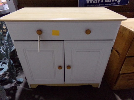 KITCHEN CABINET