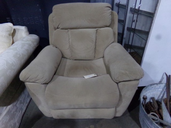 TAN RECLINER