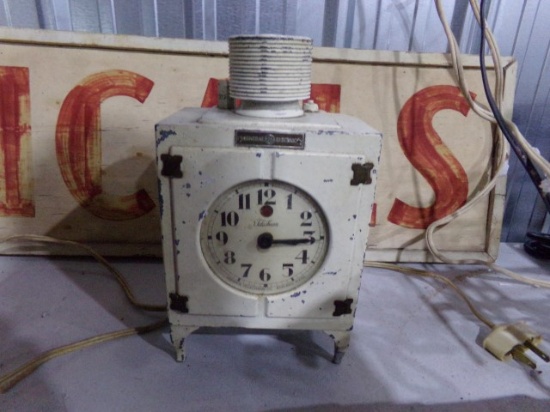 VINTAGE ADVERTISING GE ELECTRIC CLOCK REFRIGERATOR