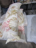 PILLOWS AND BEDSPREADS SEASHELL
