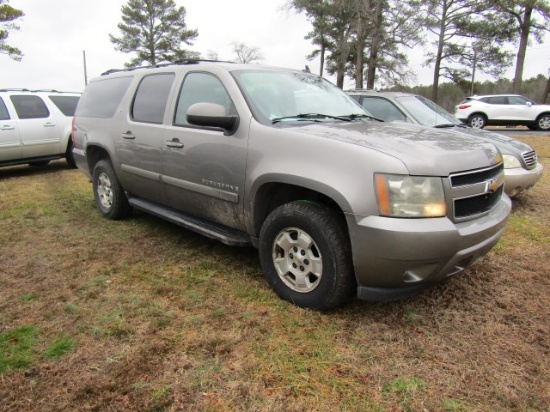 #1501 #2007 CHEVY SUBURBAN 4X4 227394 MILES 100000 MILES ON NEW 5.3 L ENG A