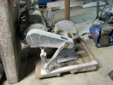 TILE SAW WITH TRAY AND STAND