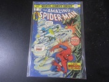 THE AMAZING SPIDERMAN 143 1975 FIRST APPEARANCE OF CYCLONE FIRST KISS BETWE