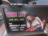 FRAMED UNDERGLASS POSTER THE MOANING LISAS AT GRIZZLEY DEN TEXAS 2 X 1'10