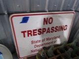 NO TRESPASSING SCOTCHLITE SIGN 24 X 18