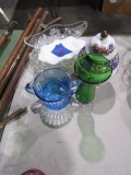 TABLE LOT INCLUDING MINIATURE GINGER JAR BLUE BOWL AND MORE