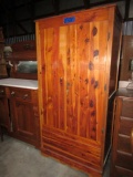 CEDAR WARDROBE 2 DOOR