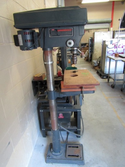 SEARS CRAFTSMAN 17" 16 SPEED 3/4 HP DRILL PRESS