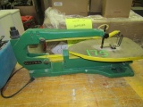 WOODTEK SCROLL SAW 140063 DATE CODE 2008 01 SN 0801044 PO A104770