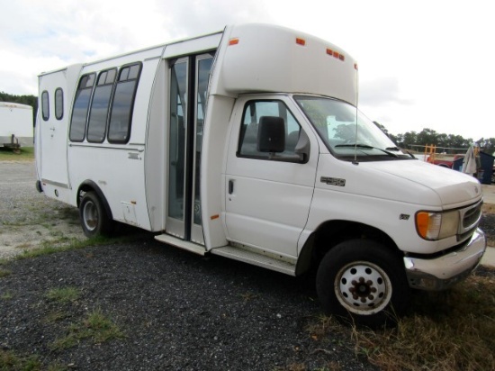 #401 2001 FORD BUS E450 83405 MILES HEAT AC AM FM CASSETTE CRUISE CONTROL 1