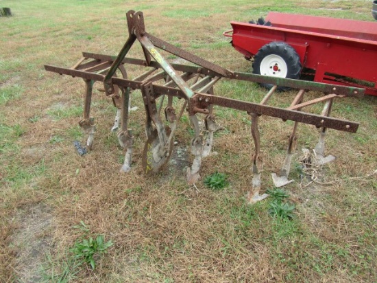 #2802 TWO ROW CULTIVATOR ADJ SHANKS SET UP FOR 30 INCH ROW