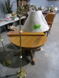 ANTIQUE BRASS FLOOR LAMP WITH TWIST POST AND TWO ROUND MARBLE INSERTS