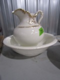 WASH BOWL AND PITCHER SET GOLD GILD TRIM