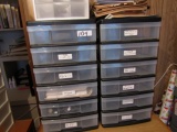 LOT OF PLASTIC STORAGE UNITS WITH CONTENTS OF OFFICE SUPPLIES
