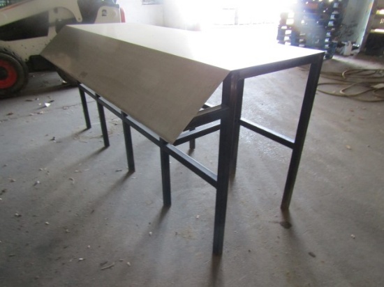 SORTING TABLE SS TOP 8 X 45 X 47" TALL