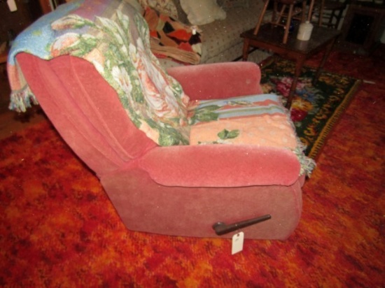 ROCKER RECLINER