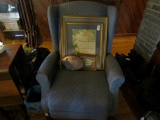 RECLINER WITH BLUE UPHOLSTERY