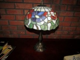 FAUX SLAG GLASS TABLE LAMP FLORAL PATTERN
