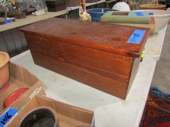 EARLY KNOTTY PINE BOX 21 INCH X 8 INCH X 8 1/2 INCH