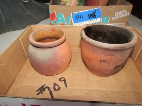 2 PC CIRCA EARLY 1900 POTTERY INCLUDING 3 AND 4 INCH