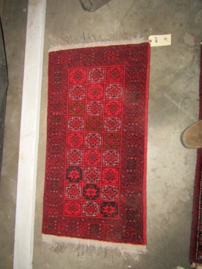 THROW RUG APPROX 44 X 22 INCH