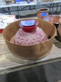 RED GLASS LAMP SHADE IN ROUND WOODEN BOX