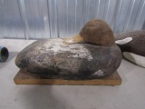 VINTAGE CARVED DECOY PREENING LIFE SIZE