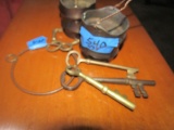 BRASS RING WITH 5 LARGE BRASS KEYS AND TWO PAILS