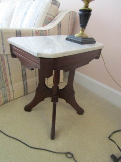 SMALL EASTLAKE MARBLE TOP SIDE TABLE