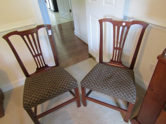 PAIR OF ANTIQUE MAHOGANY CHIP N DALE SIDE CHAIRS