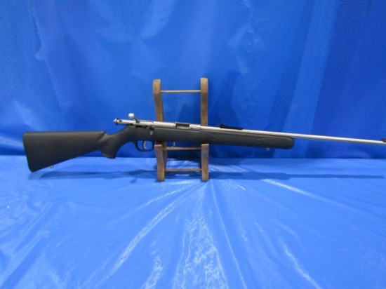 SAVAGE MOD 93 FSS 22 WMR BOLT ACTION STAINLESS STEEL BARREL NO CLIP SN 1057