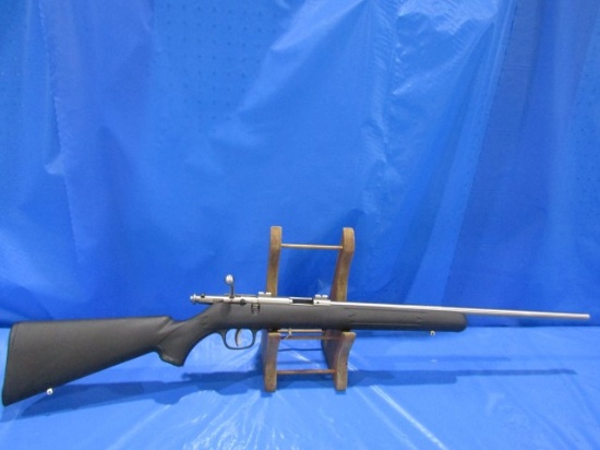 SAVAGE MOD 93R17 FSSNS 17 HRM BOLT ACTION  STAINLESS BARREL SN 0940376 NEW