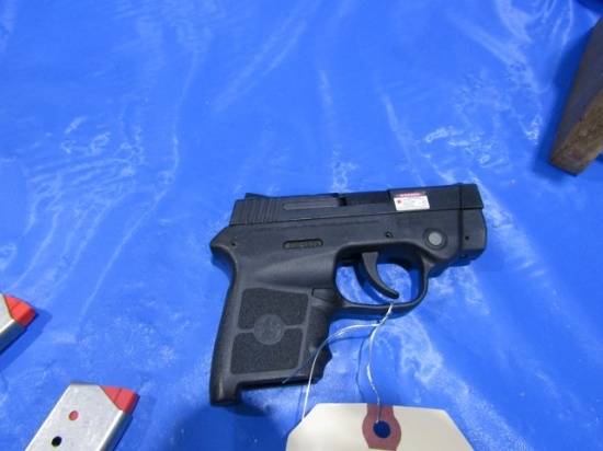 SMITH & WESSON BODY GUARD 380 CAL SN EBP5839 WITH 2 SHOT MAGS SOFT CASE