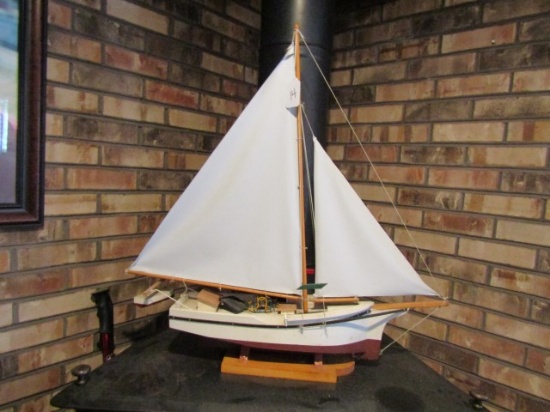MODEL OF OYSTER DREDGER SKIPJACK ON STAND APPROX 31 INCH TALL X 30 INCH LON